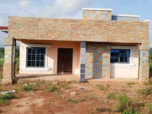 Side angle of 2 bedroom house for sale in Kwamosu Ghana